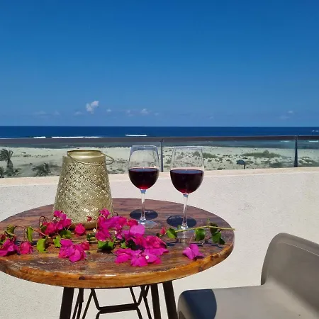 Ola Cotillo! Y Sentir El Mar Desde Casa *
