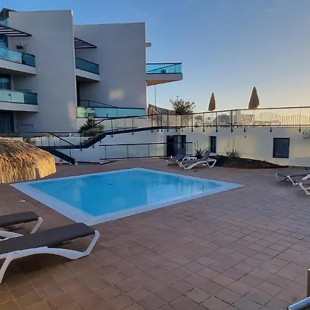 Ola Cotillo! Y Sentir El Mar Desde Casa Daire